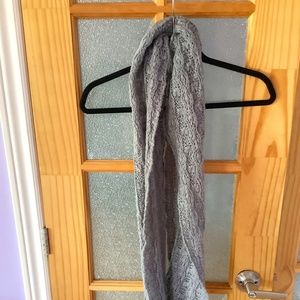 Nine West Grey Infinity scarf
